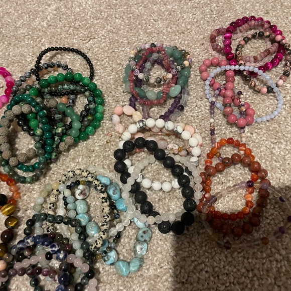 Vibrant Beaded 80 Bracelet Bundle - Picture 4 of 10